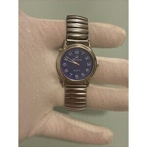 Riviera Quartz Watch NEW BATTERY